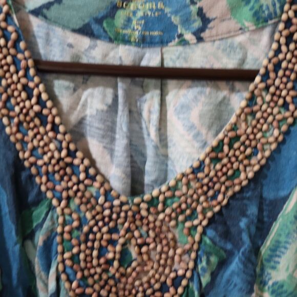 Sonoma Blue Ikat Print Wooden Beaded Neckline Tank Top Petite Large - Picture 3 of 10